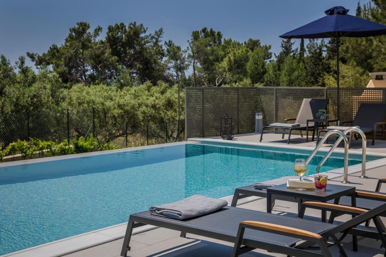 Sound Of Sea Villas Ликсури Экстерьер фото